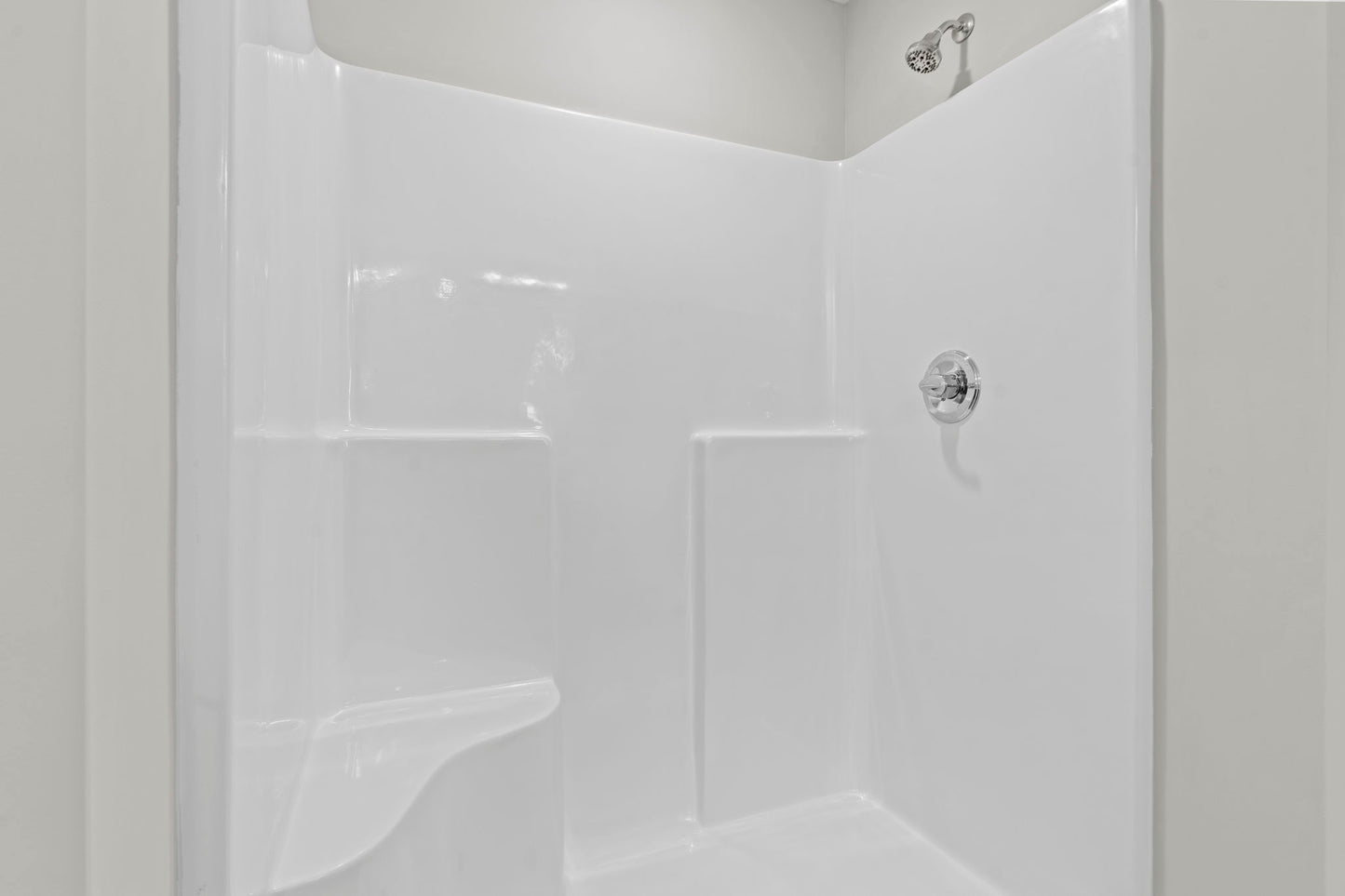Presidential Feature - Primary Bath - Option - (Included)